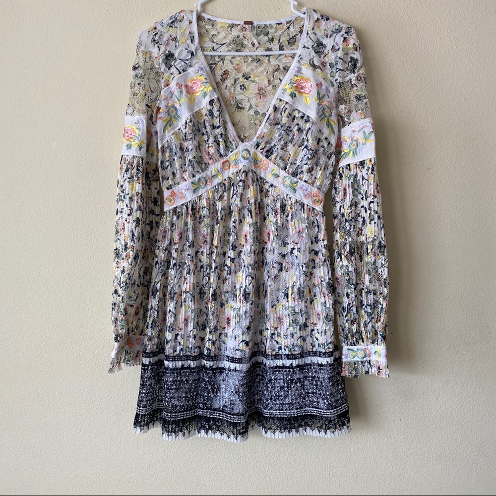 FREE PEOPLE EMBROIDERED TUNIC DRESS